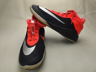 Nike Black and Neon Orange Athletic Shoes Nike Cleats in Black/Neon Orange in 7.5. | Mercari main image 4