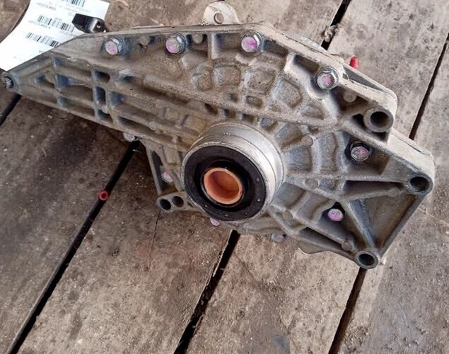 2003-2009 GMC Envoy Front Axle Differential Carrier OEM Assembly 3.42 Ratio - Image 2 of 2