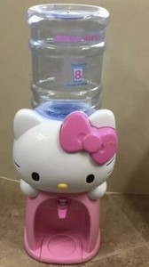dispenser hello kitty