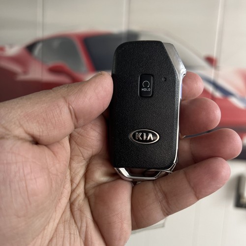 KIA K5 SMART KEYLESS ENTRY REMOTE KEY FOB OEM 2021 - 2022 Used - Picture 3 of 13