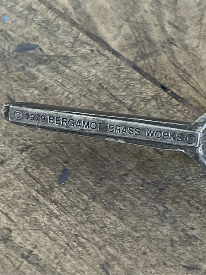 Antiguo 1979 Bergamota B-17 Bombardero Hélices de Avión Giratorio Hecho en EE. UU. Hebilla de Cinturón Foto 4 de 4