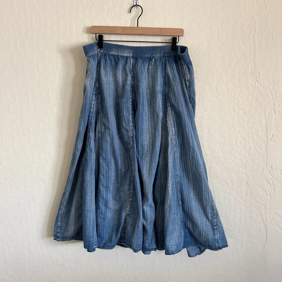 Falda midi Soft Surroundings Silverton arrugada cambray XL azul pequeño Foto 4 de 4