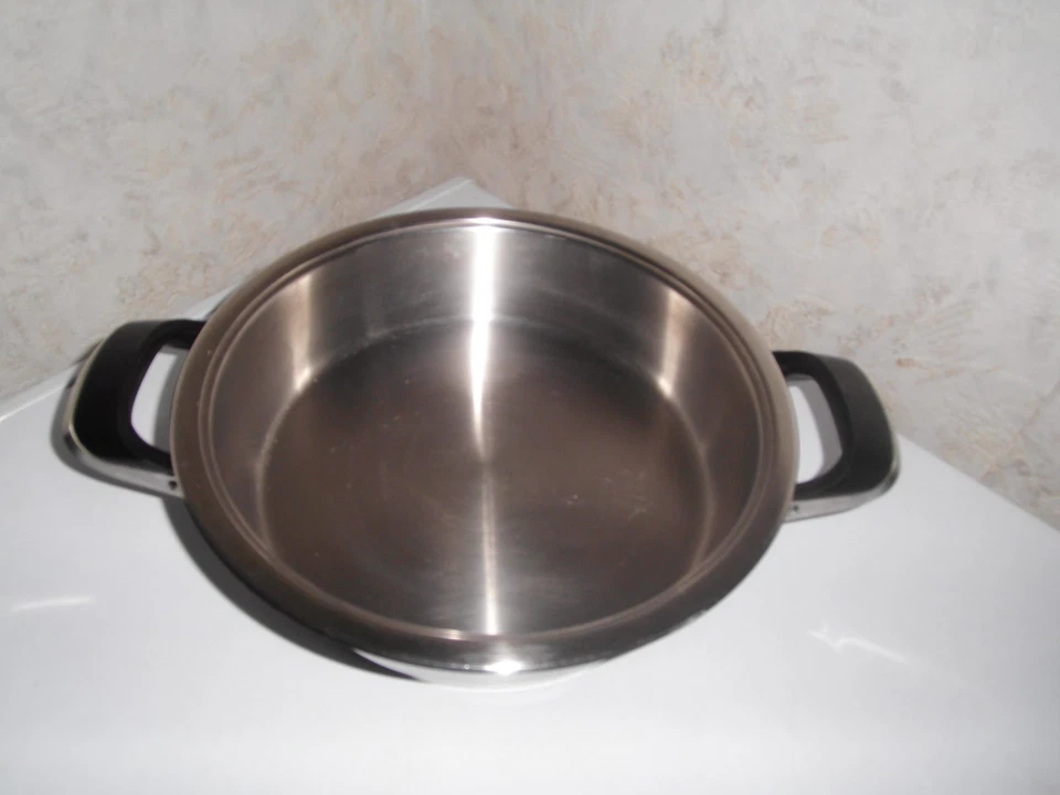 H AMC Topfset, 1 Topf 24, 3,2l, 1,2 bar, Griddle, u. Deckel passend, Gr. 24 - Bild 3 von 4