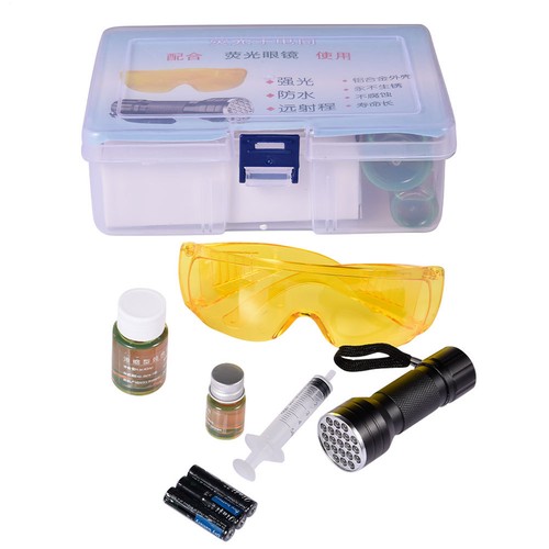 Oil Leak Detection Kit UV Dye Leak Detector Tool Car Fluids & Air - Picture 12 of 12