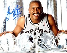 George Gervin HOFer Autographed 8x10 Photo...Beckett Authenticated!