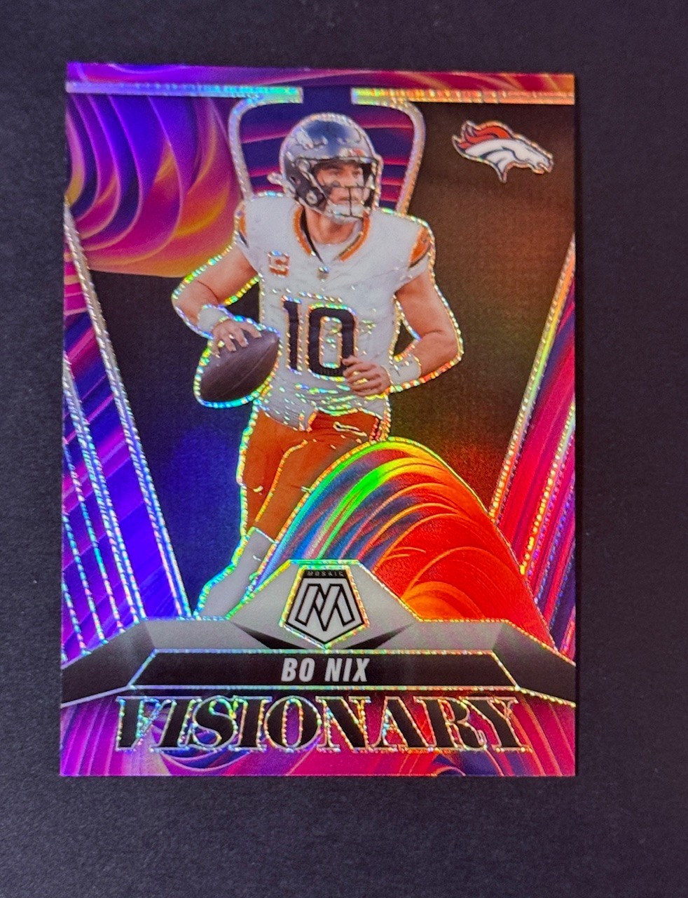 2025 Panini Mosaic Football: Bo Nix #8 Visionary Prizm