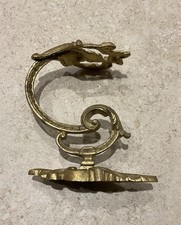 1 Raffhalter / Raffhaken Vorhang-Gardinenhaken, Zierharken, Vintage, Messing