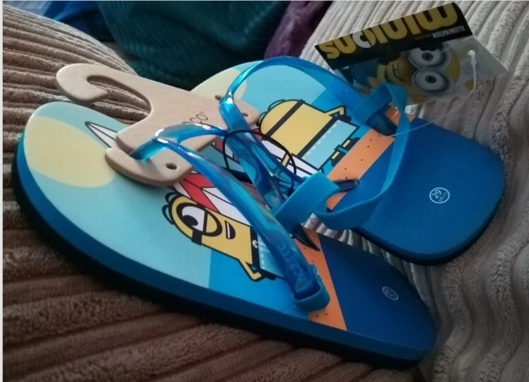 *NUEVO* CHANCLAS MINIONS 2 COLORES SUELA NIÑOS CON CORREA PARA EL TALÓN - TALLA 11 REINO UNIDO Foto 2 de 4