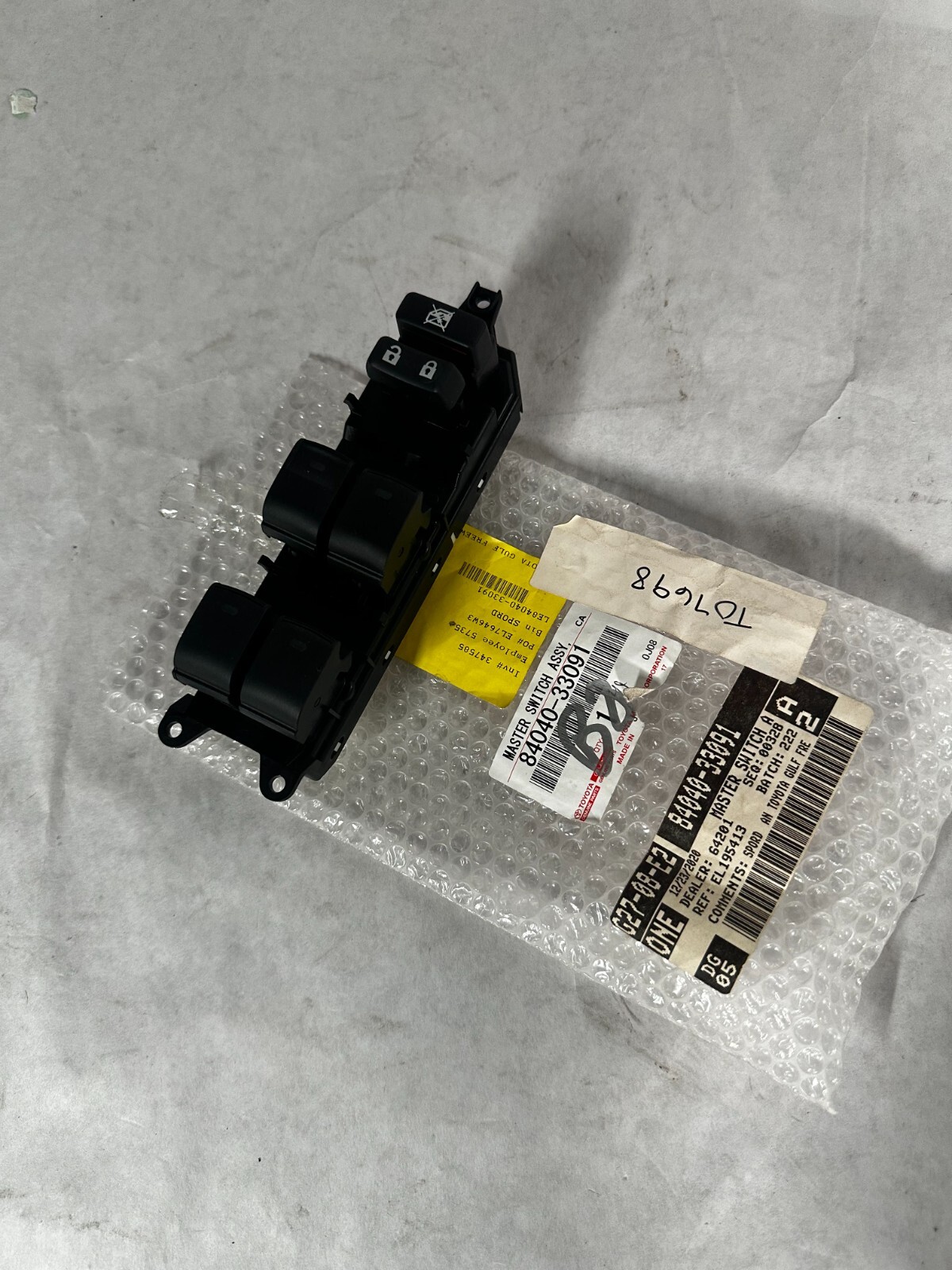 2016 Lexus Es300h Front Door Switch Drivers Window 84040-33091 OEM  