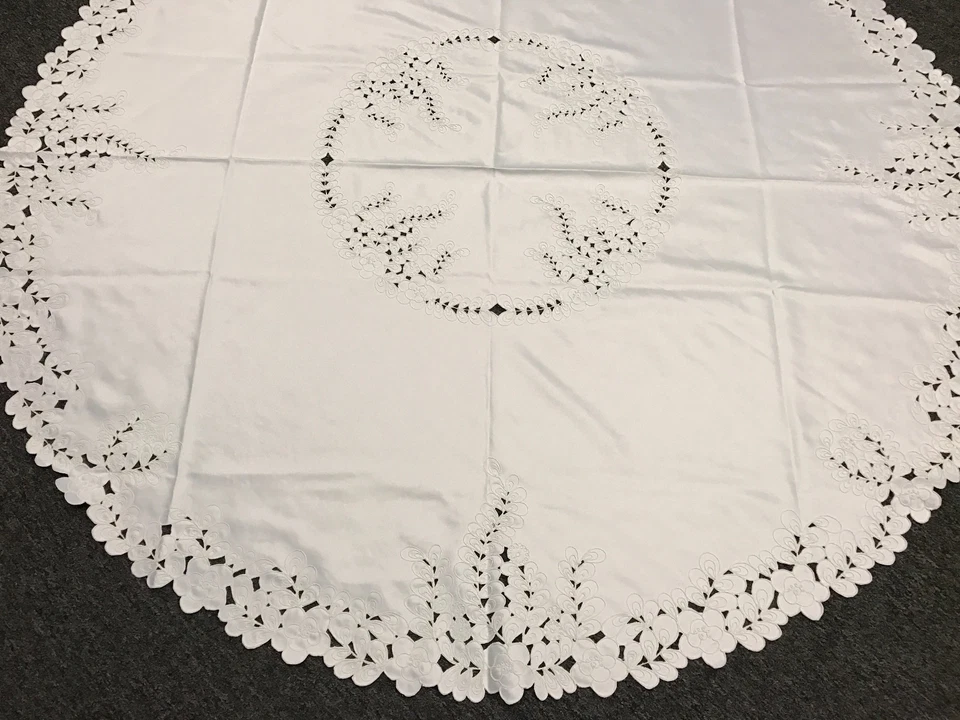 White Embroidered Peacock Embroidery Tablecloth 58" Round Wedding Bridal - Image 2 of 4