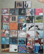Lot of 32 Empty Hard Plastic Music Jewel CD Cases, No CD's inside, has artwork