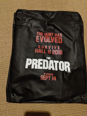 SDCC 2018 The Predator Panel Swag Drawstring Bag Seat Cushion & Poster Lot Set
