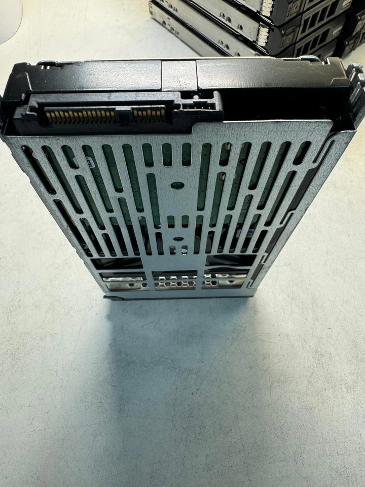 DELL 91K8T ST33000650SS 9SM260-150 3TB 7.2K RPM 64MB CACHE 6Gb/s SAS 3.5" HDD - Image 4 of 4