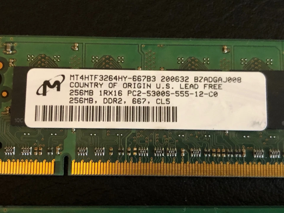 Micron RAM PC2 5300 256mb x 2 RAM / Memoria Foto 2 de 3