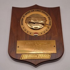 Vintage 1955 United Airlines 100,000 Mile Club Plaque Million Miler