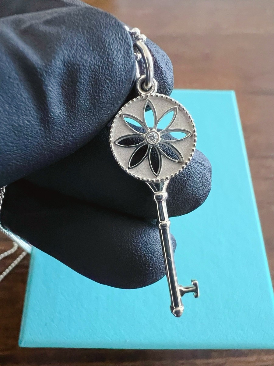 Tiffany & Co. Daisy Key Necklace With A Diamond AUTHENTIC | eBay