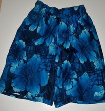 NIKE HAWAIIAN BLUE HIBISCUS SWIM SUIT BOYS SWIM TRUNKS SHORTS NEW 45 MEDIUM