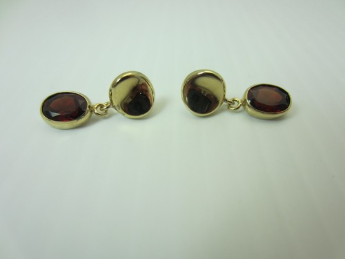 Carla 14k Yellow Gold and Garnet Dangle Earrings 2.70 ct - Picture 11 of 14