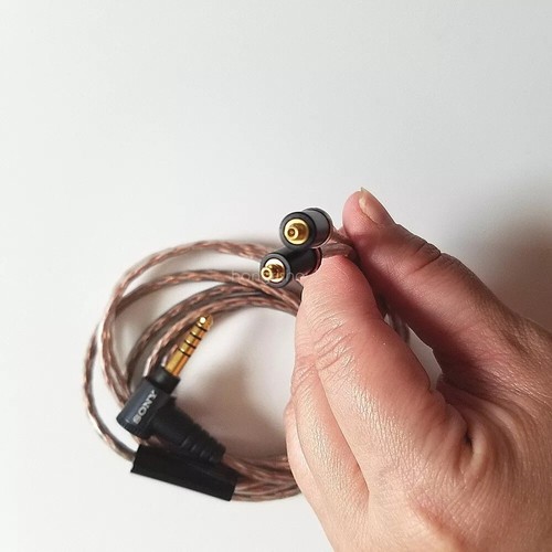 4.4mm standard Balanced Audio cable For Sony XBA Headphones MUC-M12SB1 - Picture 8 of 9