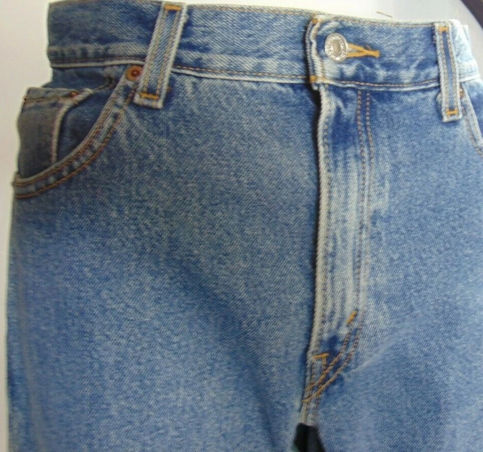 Pantalon Jean para mujer,Size 8Mis M, Marca LEVIS, Color Celeste.