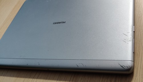 Huawei MediaPad T3 10 Grey 16GB - read description- Cracked Screen #835A - Picture 3 of 5