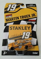 Martin Truex Jr 19 NASCAR Authentics 2021 Wave 8 Stanley 1:64 Diecast