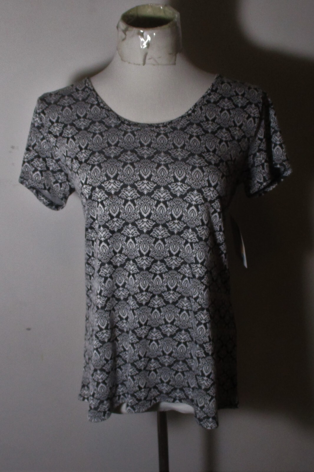 LULAROE Gray Black 
