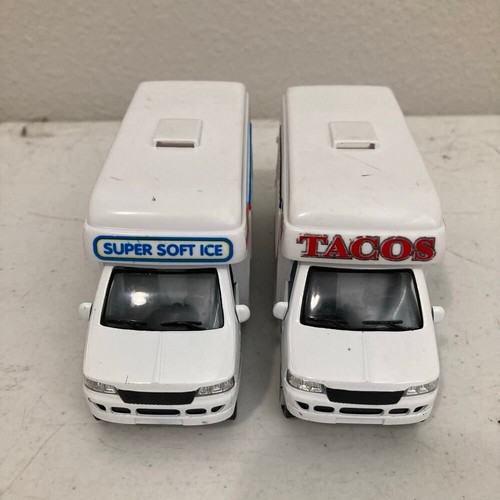 Kinsfun Diecast Food Trucks Lot Taco & Ice Cream 1:64 Scale Collectible Toy Cars - Picture 2 of 5