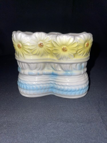 Vintage Rubens Planter for Baby Gift Blue Ribbon With Yellow Daisies - Picture 2 of 9