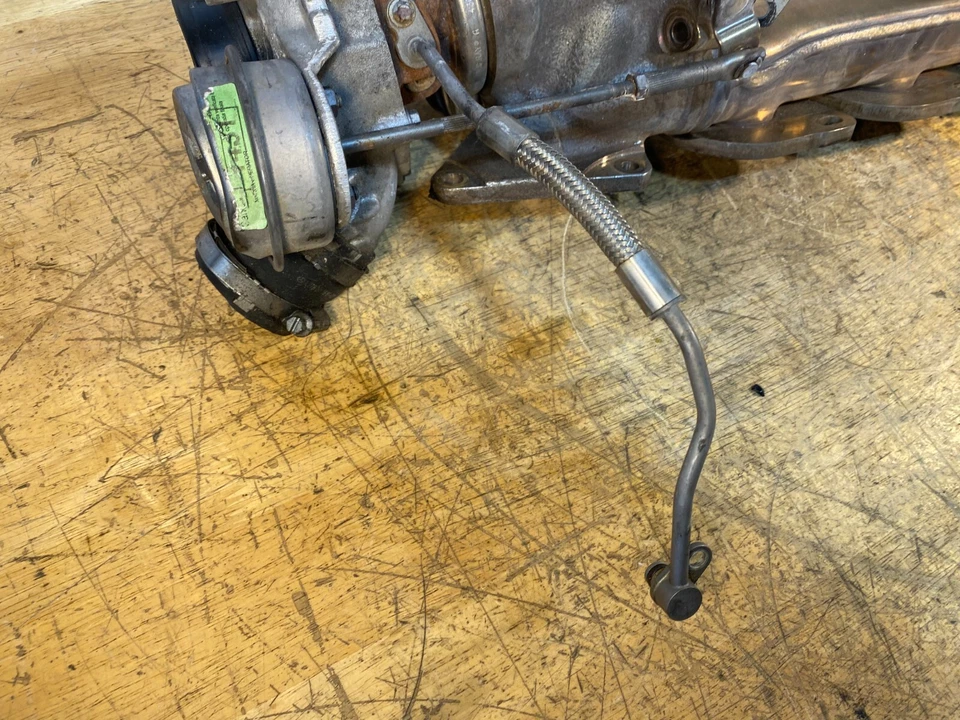 Mercedes-Benz CLS550 2012 motor lado derecho turbocompresor conjunto OEM 7949 Foto 3 de 4