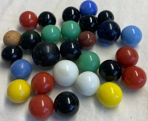 Vintage Marbles all kinds 1950's unsearched shooter air bubbles old swirls wisps - Picture 6 of 8