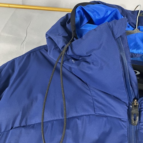 Chaqueta Oakley Para Hombre Azul Medio Ajuste Rendimiento Con Capucha Aislada Invierno FA18 - Imagen 8 de 22