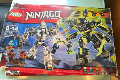 LEGO NINJAGO Masters of Spinjitzu Titan Mech Battle 70737