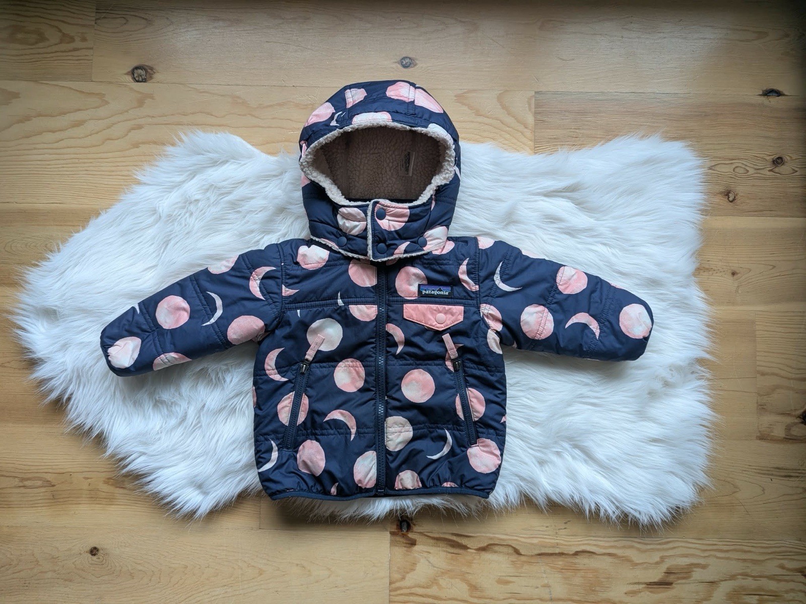 Patagonia Tribbles Reversible Jacket 12-18 Months