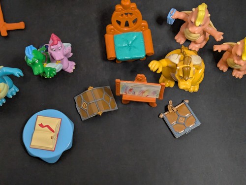 Juego y figuras de colección Dragon Tales School In The Sky - Imagen 7 de 12