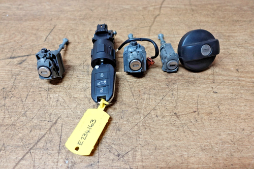 43346 H12F 2017 CITROEN DISPATCH IGNITION BARREL, DOOR LOCKS, FUEL CAP AND KEY.