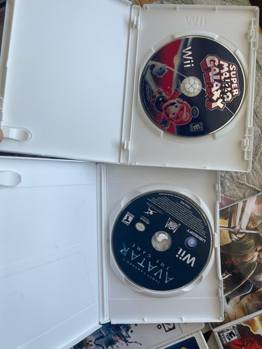 WII GAMES AVATAR MARIO ARAGORN CHAOTIC BAKUGAN EPIC MICKEY RAYMAN - Picture 3 of 9