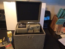 Film Projector Eumig P8 Automatic - Not Tested,read VTG,as Is.