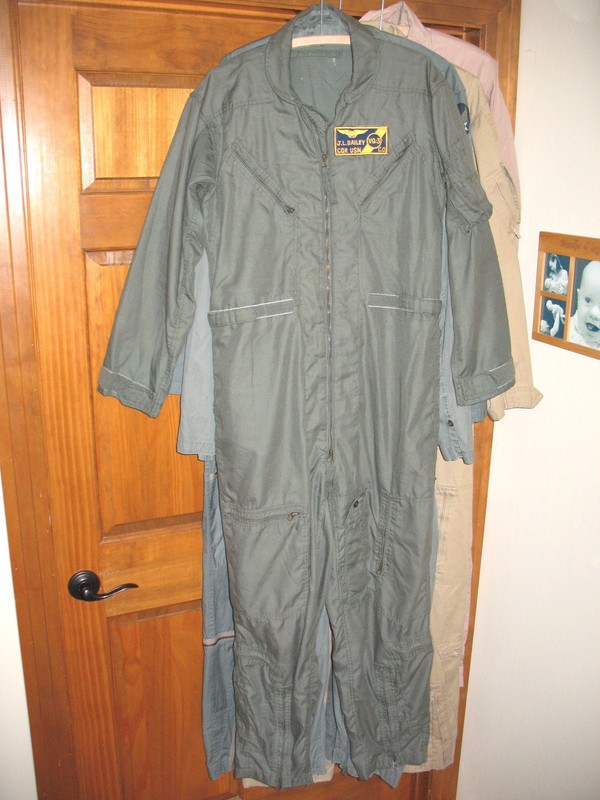 L@@k! US Navy ID'd CWU-27/P Flight  Suit 44R Patrol Sqdrn VQ-3 Late Vietnam War