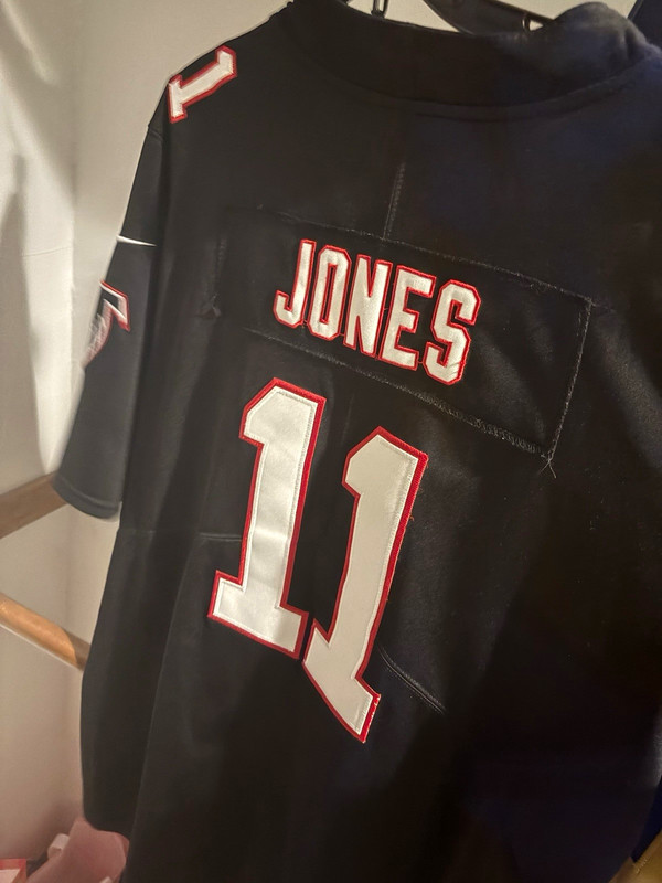 Nike Atlanta Falcons Julio Jones #11 Black NFL Football Jersey Men's XL