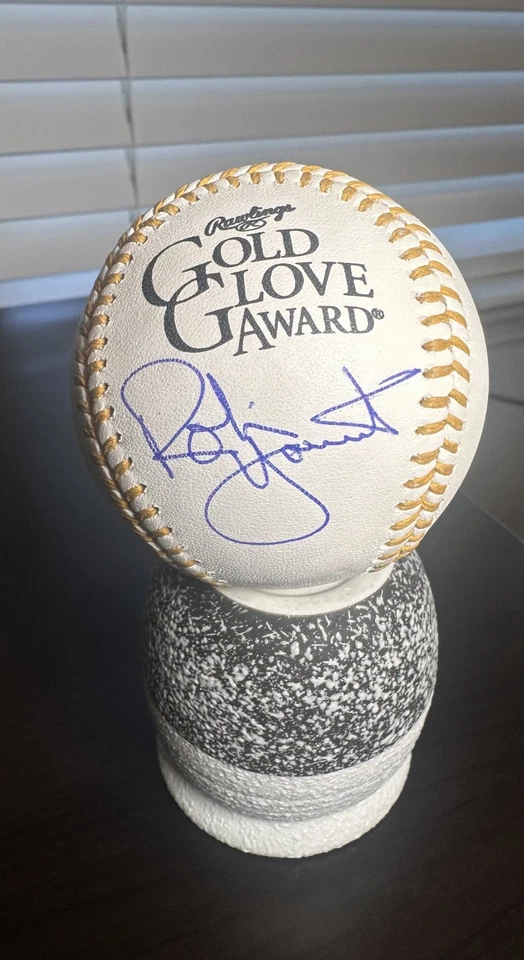 ⚾ Robin Yount Signed Gold Glove Baseball – JSA COA – Brewers HOF Legend ⚾ - Image 3 of 4