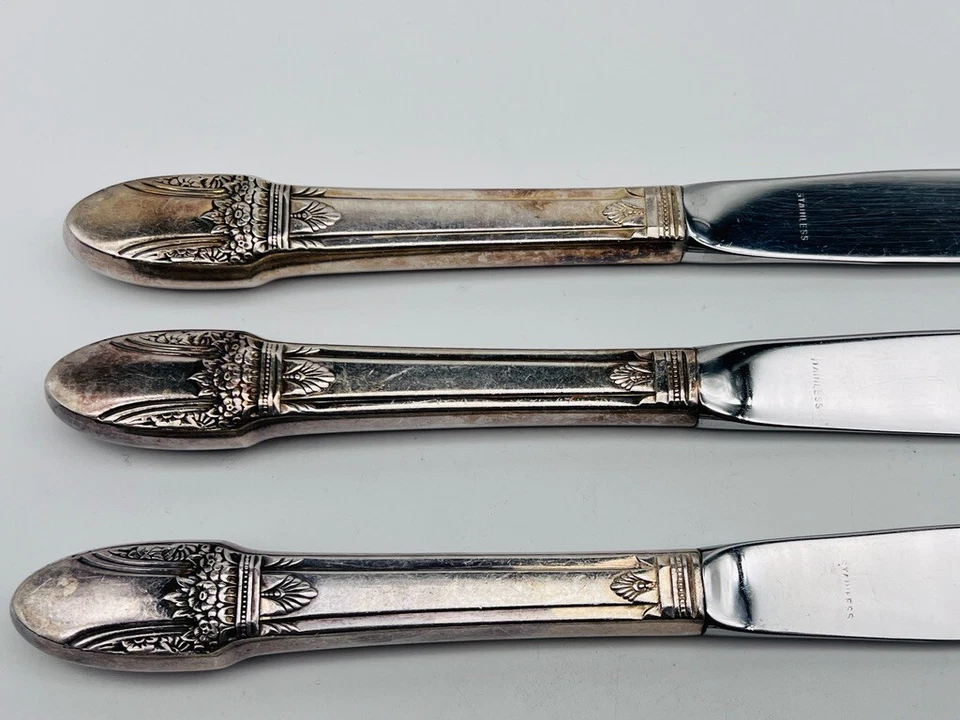 Lote de 4 cuchillos de mesa Rogers Bros 1847 cubiertos plateados FIRST LOVE 9-1/4" Foto 4 de 4