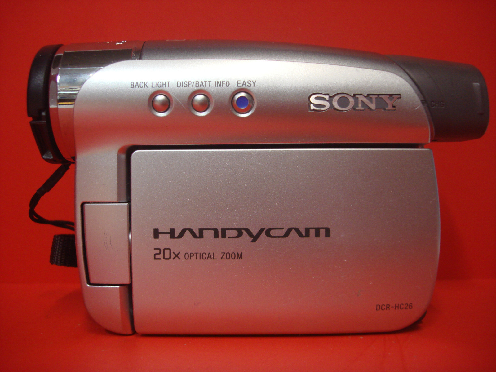 RECONDITIONED Sony DCRHC26 MiniDv Camcorder TESTED working * NTSC