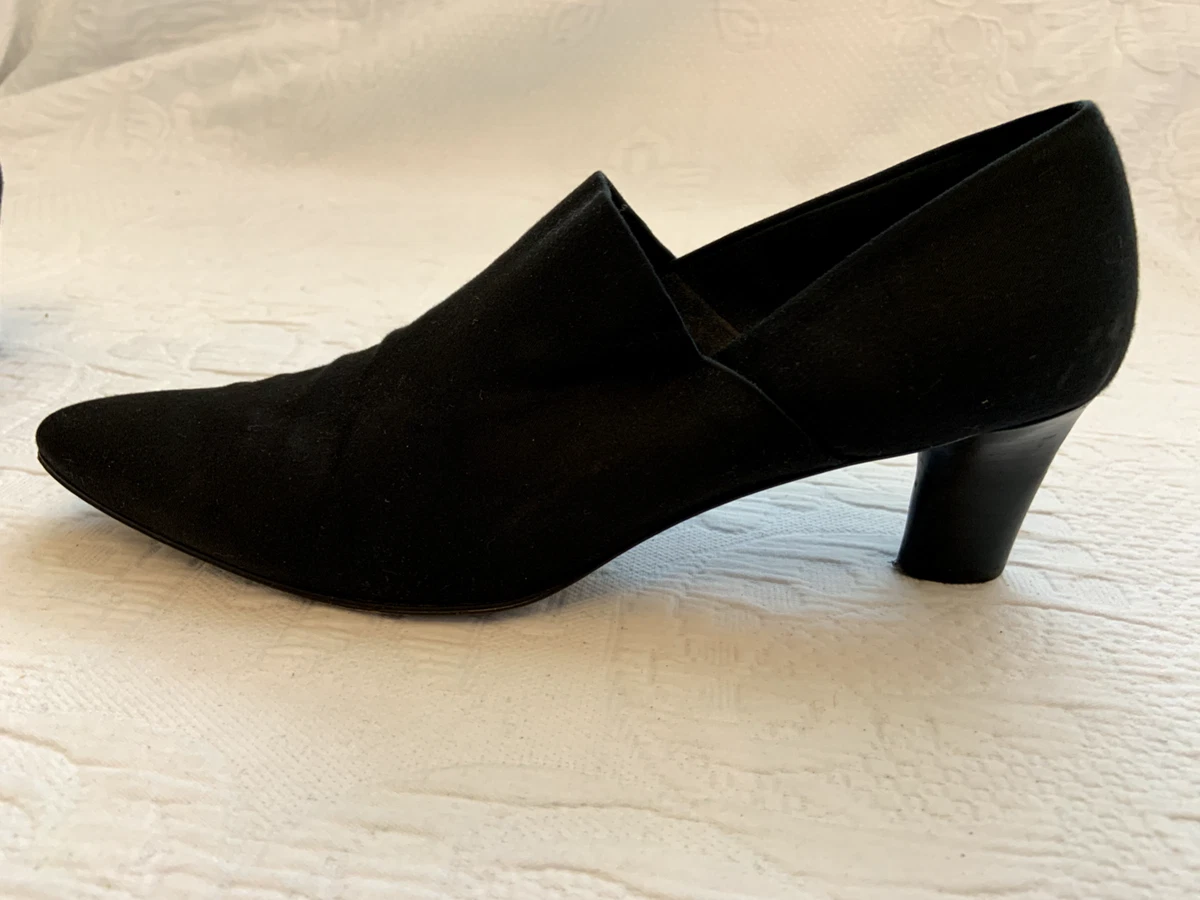 Anne klein court shoes hotsell
