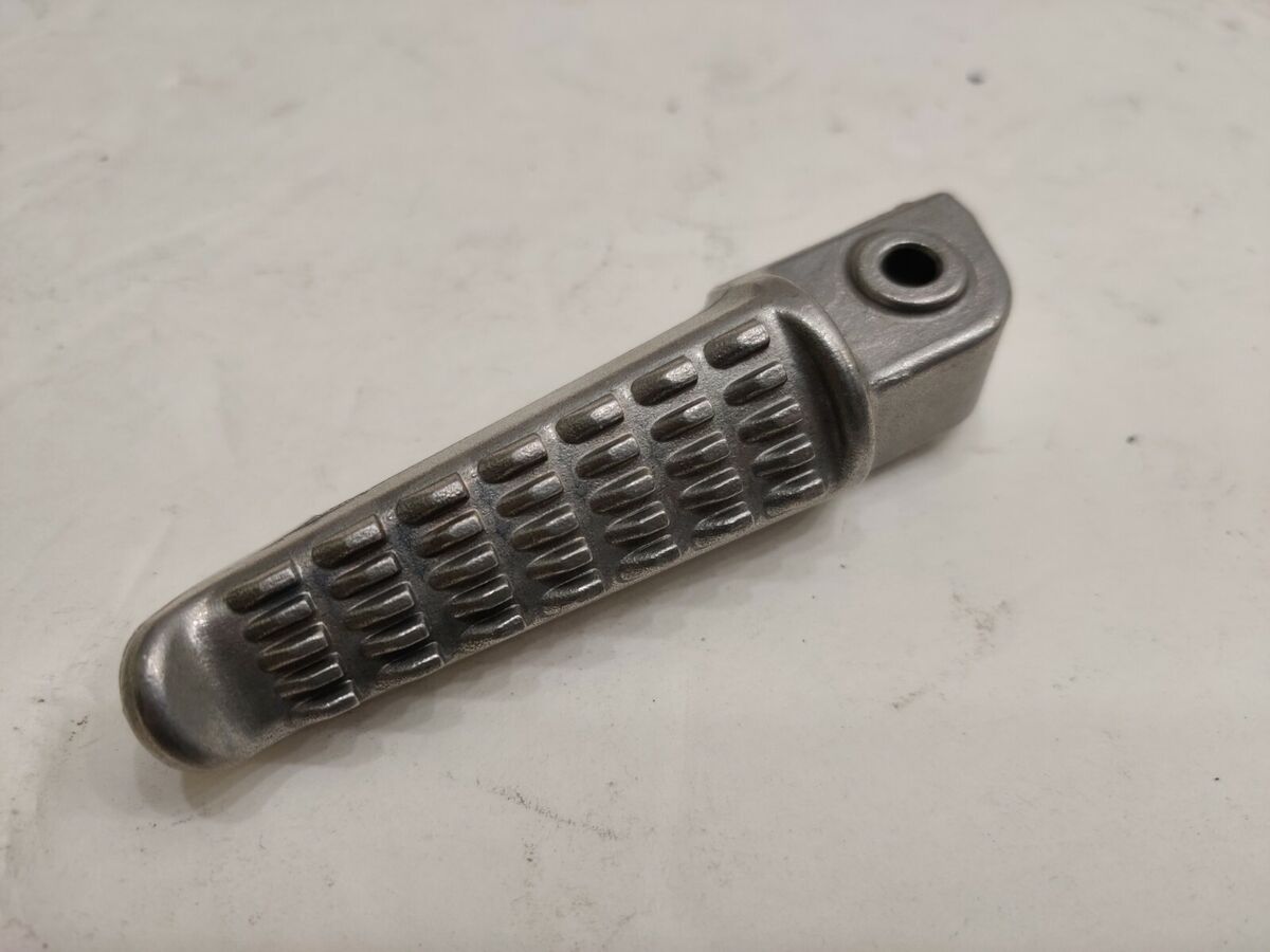 KAWASAKI NINJA ZX14 ZX9R ZX6R ZZR 600 OEM LEFT REAR FOOT PEG KAWASAKI NINJA ZX14 ZX9R ZX6R ZZR 600 OEM LEFT REAR FOOT PEG