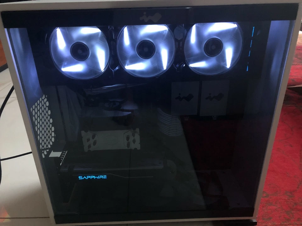 Custom Gaming PC  - Delivery by person - Image 3 of 4