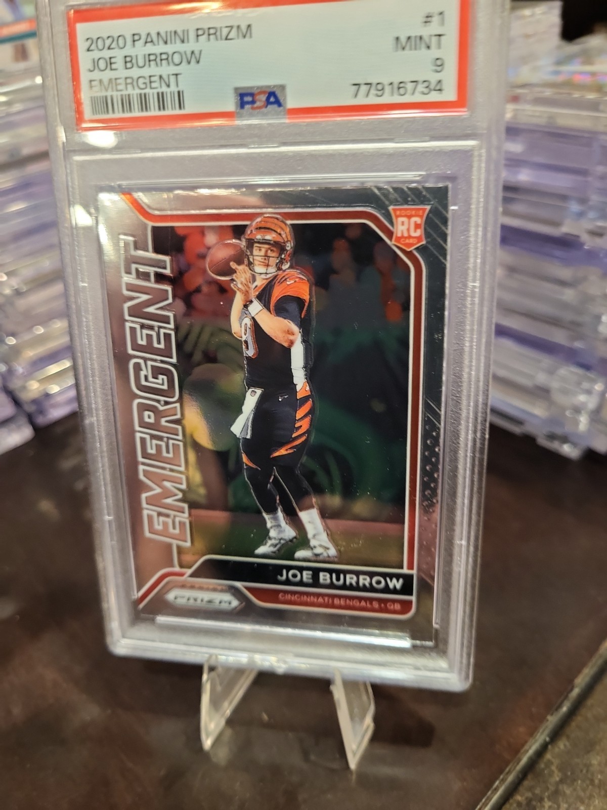 2020 Panini Prizm - Emergent Joe Burrow #1 (RC) PSA MINT 9