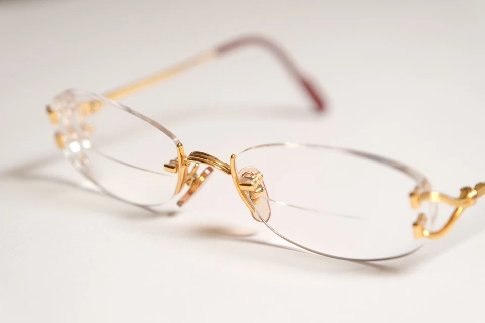 Подлинные винтажные очки Cartier, овальные без оправы, золотисто-красные, 51 18 130 - Изображение 3 из 4