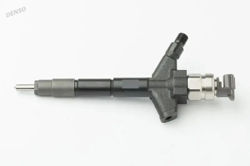 Injector DCRI301060 DENSO for NISSAN NP300 PICKUP NAVARA NP300 PATHFINDER III