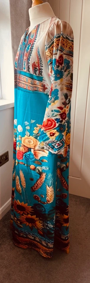 *Ukranian Style Blue & White Maxi Dress with Floral Print. Size L. - Image 2 of 4